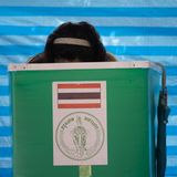 Restaurazione siamese sull’onda della guerra e della paura del futuro