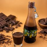 Liquore al cioccolato fatto in casa: cremoso e golosissimo