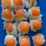 Sushi facile e veloce nella vaschetta del ghiaccio