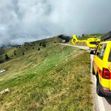 Esce di strada con l’auto e precipita per 50 metri: ferito 60enne