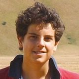 Intervista col santo, i rischi dell'IA (che ci avvicina a Matrix)