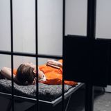 Lo strano caso del detenuto che ha dormito per 16 mesi: cos'è la "Sindrome di Ganser"
