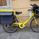 Lavora come portalettere con Poste Italiane, bastano diploma e patente. Ecco come inviare la candidatura online in pochi passaggi