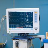 “Servizio vincente” dell’équipe cardiologica su paziente a rischio. Salvato maestro di tennis
