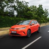 BYD DOLPHIN G DM-i: la plug-in hybrid da 105 km EV e oltre 1.000 km di autonomia