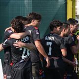 Tanta “testa” nel 3-1 al Giana, tanta festa all’orizzonte: +18 sul Brescia inceppato, è quasi B