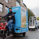 Could Customer Dependence Put Other Courier Firms at Risk?