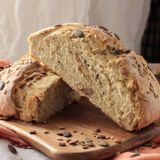 Pane con le noci fatto in casa