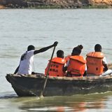 Frontière Bénin-Niger fermée, le fleuve Niger devient une alternative pour les voyageurs (Magazine)