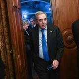 Maurizio Gasparri si dimette da capogruppo di Forza Italia al Senato