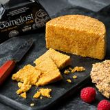 Gamalost il formaggio dei vichinghi che sfida il tempo tra i fiordi norvegesi