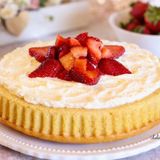 Crostata morbida alle fragole con crema al mascarpone