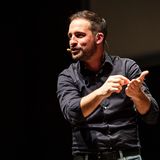 Filippo Caccamo: «Dai social al teatro, è un'esperienza straordinaria» 
