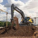 Ascolta la news: Volvo CE rafforza il segmento degli escavatori da 35 ton con l'EC350E