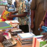 Rentrée scolaire: familles et commerçants se préparent à Niamey (Magazine)