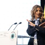 La República de los Tonnntos: Lo que dice Yolanda Díaz, que falseó su currículum, sobre la formación de los diputados