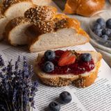 Come Combattere l’Anemia con l’Alimentazione Naturale: Programmi Settimanali per Onnivori e Vegetariani