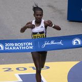 2019 Boston Marathon Women's Winner: Worknesh Degefa