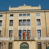 Opposizioni compatte contro Orsi: “Il Consiglio Comunale si dissoci dalle sue parole”