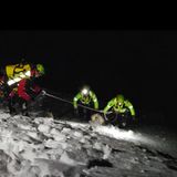Verena, bloccato su un salto di roccia per salvare il cane: soccorsi entrambi all’imbrunire
