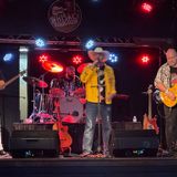 The multi-talented Trailer Park Country from Sioux Falls is my very special guest!