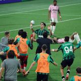 Serie A, il Sassuolo batte la Juve, il Napoli sconfigge il Bologna