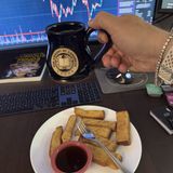 DDD 526: I'm back home + Headlines