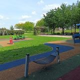 Rinnovate le aree gioco del Parco della Solidarietà e di via Padre Cavedon