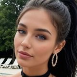 mother finds a new lover, her own son.