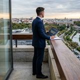 Alexander Francisco Brewster¿Qué es la inversión sostenible y por qué es importante para el futuro?
