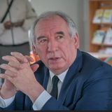 Francia nel caos: l’Assemblée Nationale sfiducia il governo Bayrou