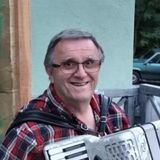 Al Festival della fisarmonica russi e ucraini suonano insieme