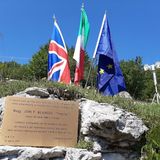 Quando un paracadute portò la libertà: 80 anni dopo il paese celebra la memoria di “Freccia”