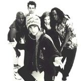 I Jamiroquai hanno pubblicato un'edizione speciale dell'album “Dynamite”, per celebrarne i 20 anni. E si esibiranno a Milano il 13 novembre.