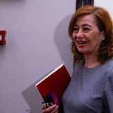 El editorial de Carlos Cuesta: Los mensajes que acreditan la estrecha relación de Armengol con Koldo