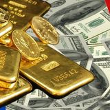 Gold Is Surging, but the Dollar is Crashing