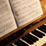 Eni Barbullushi: «Il pianoforte provoca sensazioni uniche, traduce le emozioni»