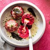 Canederli al formaggio e barbabietola