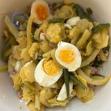 Insalata di fagiolini con patate croccanti in padella
