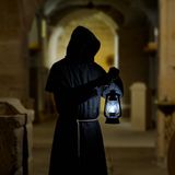 El Hombre de los mil rostros | Crónicas del Vigilante
