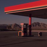 Trabaje en una gasolinera con una lista de reglas extrañas