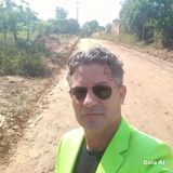 DOIS CAMINHOS UMA ESCOLHA