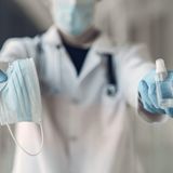 El personal médico, sus exigencias y ataques recibidos