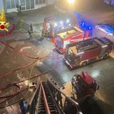 Incendio nell’azienda di Marsetti, la solidarietà della politica: “Gesto vile e inaccettabile”