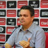 Entrevista com presidente Adson Batista após vitória do Atlético sobre o Vila Nova no jogo de ida da semifinal do Goianão 2022