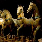 47 - La Quadriga dei cavalli marciani e il Bucintoro