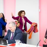 Las Noticias de La Mañana: La SEPI de Montero ocultó a Bruselas los rescates millonarios a Plus Ultra y Air Europa