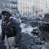 Ucraina, salgono a 13 le vittime a Kiev. Navi da guerra russe nel Mar Nero