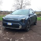 Kia Stonic mild-hybrid - Il crossover compatto tra equilibrio, comfort e maturità