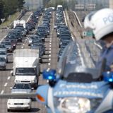 Troppo caldo, cede l’asfalto in A4: 11 chilometri di coda e caselli chiusi a Verona